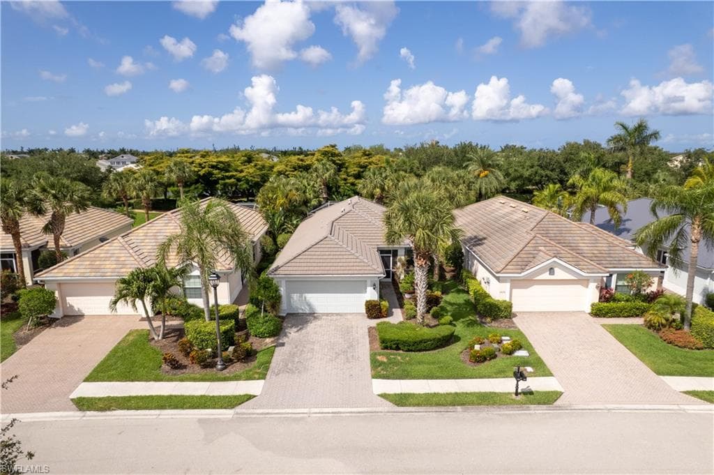 2664 Astwood CT CAPE CORAL, FL 33991