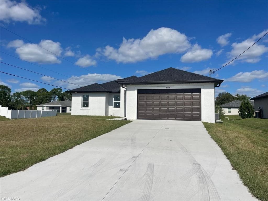 4118 4th ST SW LEHIGH ACRES, FL 33976