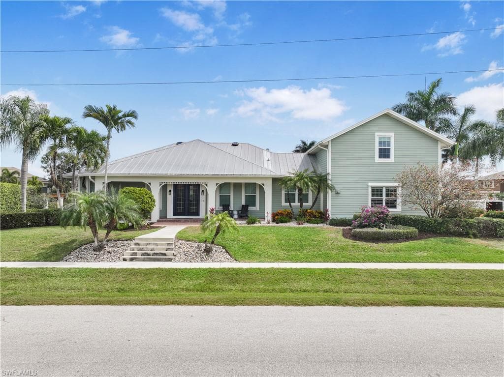 1767 Hummingbird CT MARCO ISLAND, FL 34145