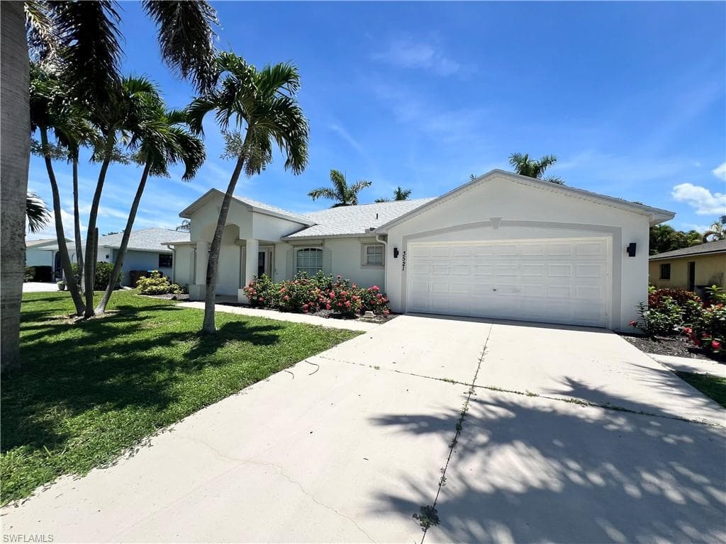 3521 SE Santa Barbara PL CAPE CORAL, FL 33914