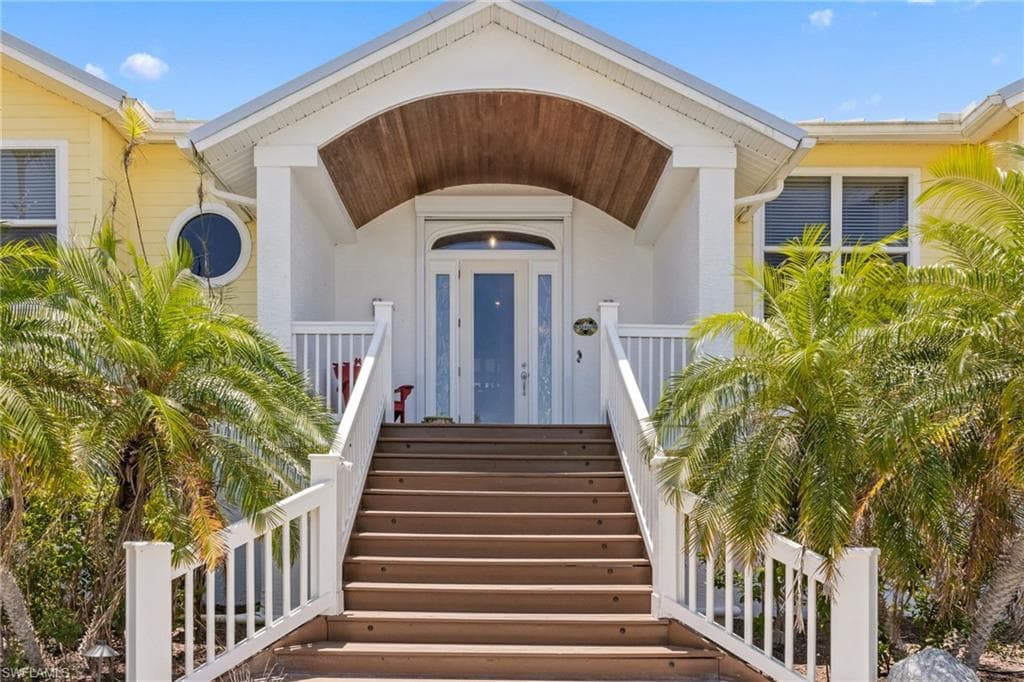 3008 Turtle Gait LN SANIBEL, FL 33957