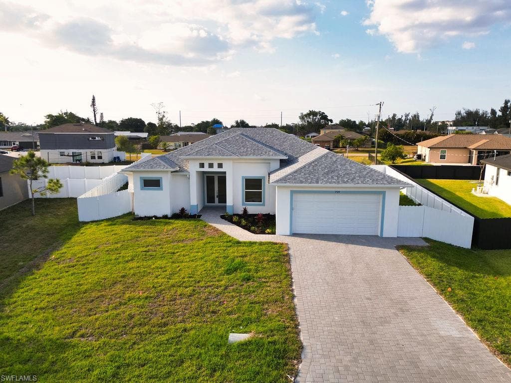 719 SW 6th ST CAPE CORAL, FL 33991