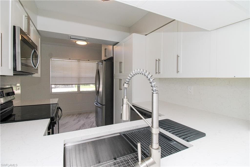 105 Wading Bird CIR U104 NAPLES, FL 34110
