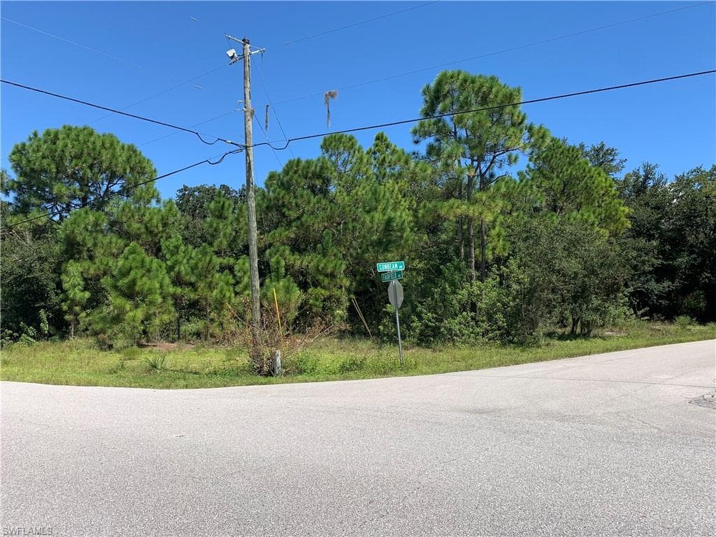 701 Fairfield AVE LAKE PLACID, FL 33852