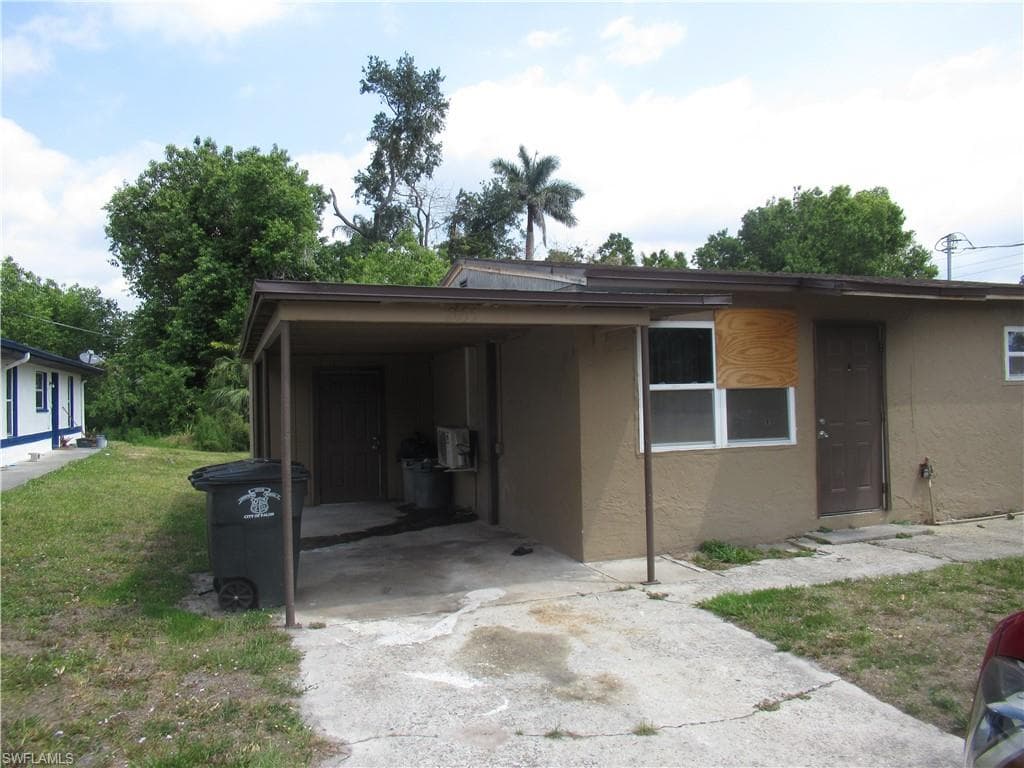 2655 Market ST FORT MYERS, FL 33916