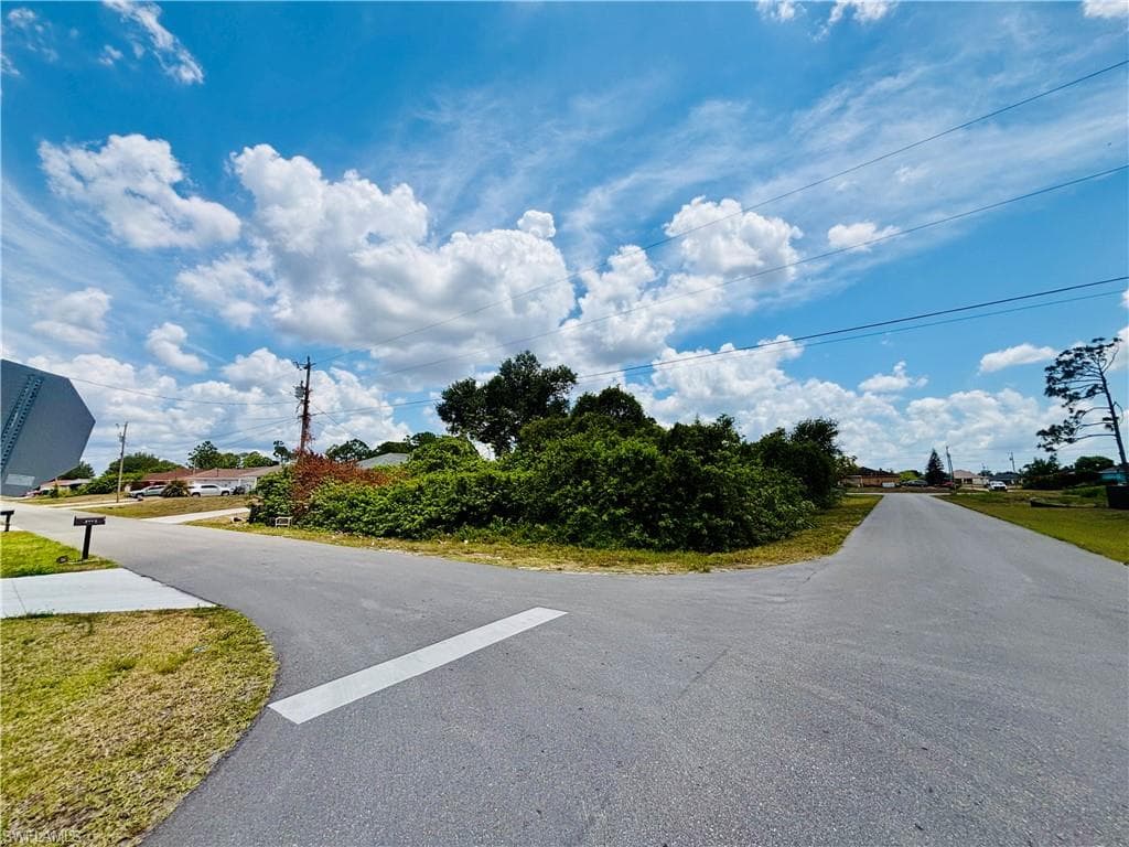 4119 13th ST SW LEHIGH ACRES, FL 33976