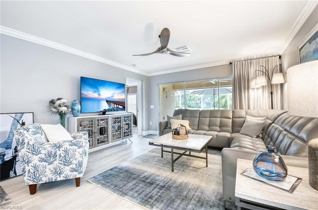 8661 Querce CT NAPLES, FL 34114