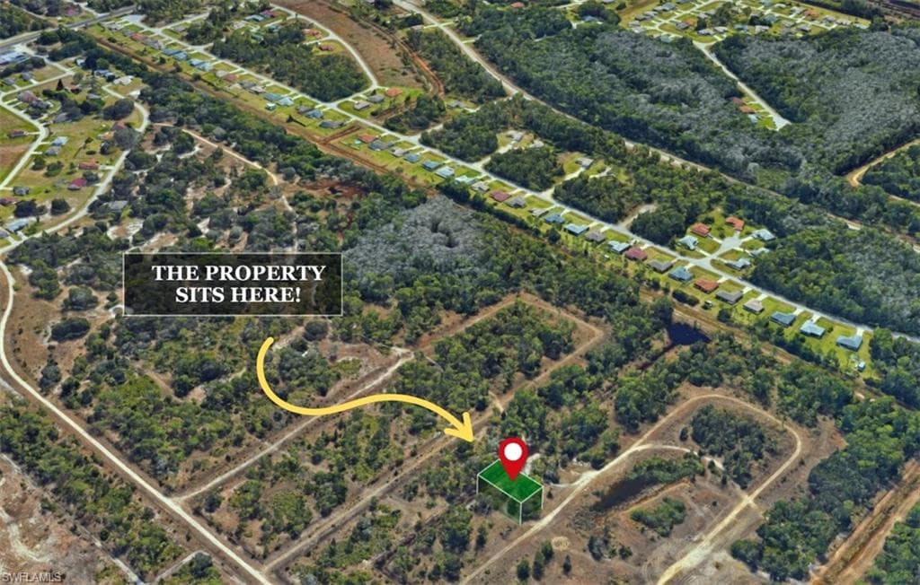 2124 East Dearborn CIR ALVA, FL 33920