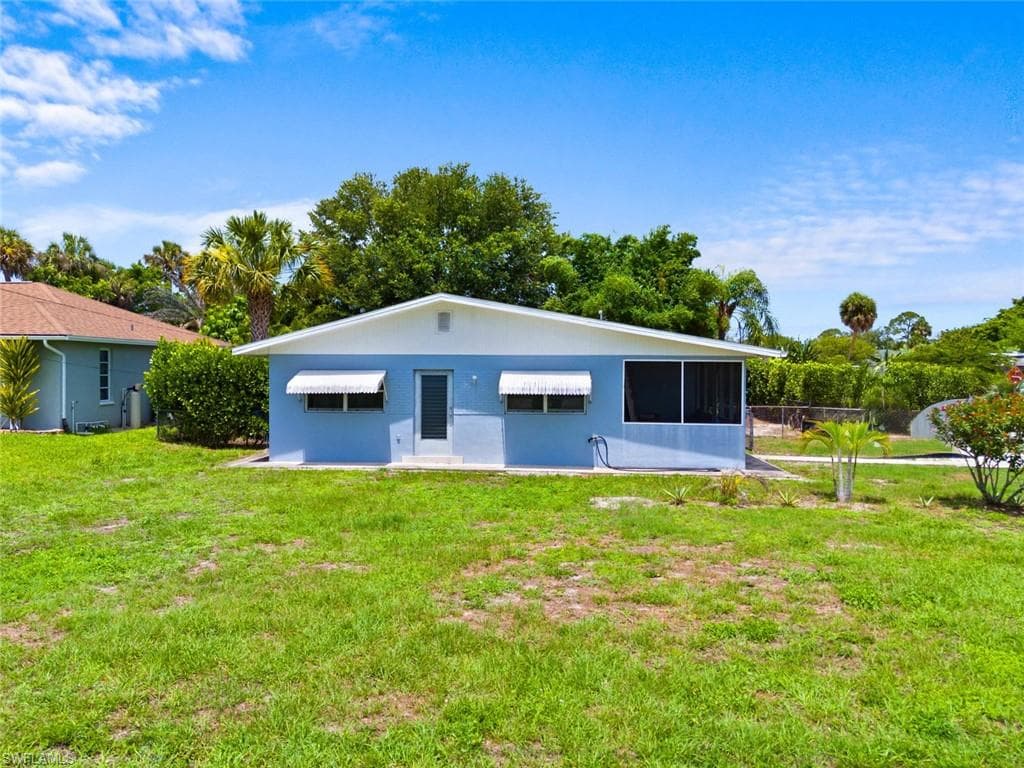 10990 Tangelo TER BONITA SPRINGS, FL 34135