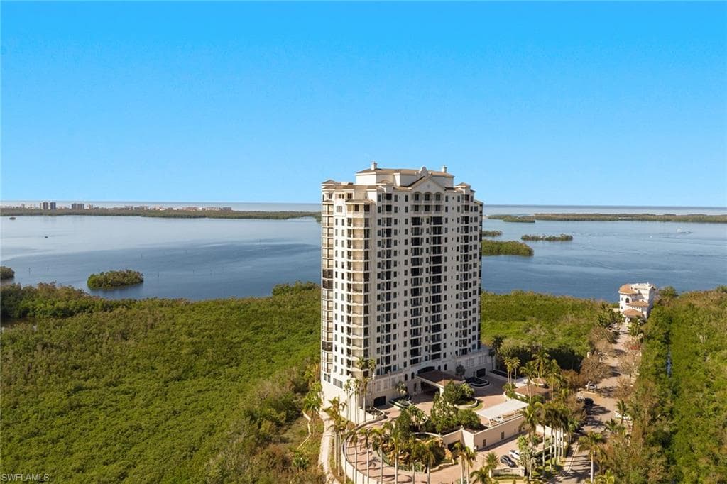 5051 Pelican Colony BLVD 501 BONITA SPRINGS, FL 34134