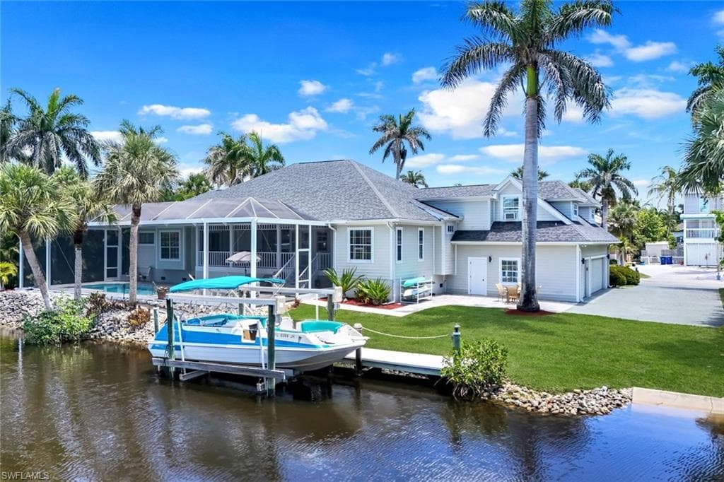 27150 Mora RD BONITA SPRINGS, FL 34135