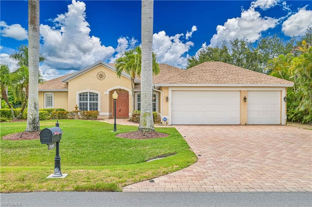 7810 Twin Eagle LN FORT MYERS, FL 33912