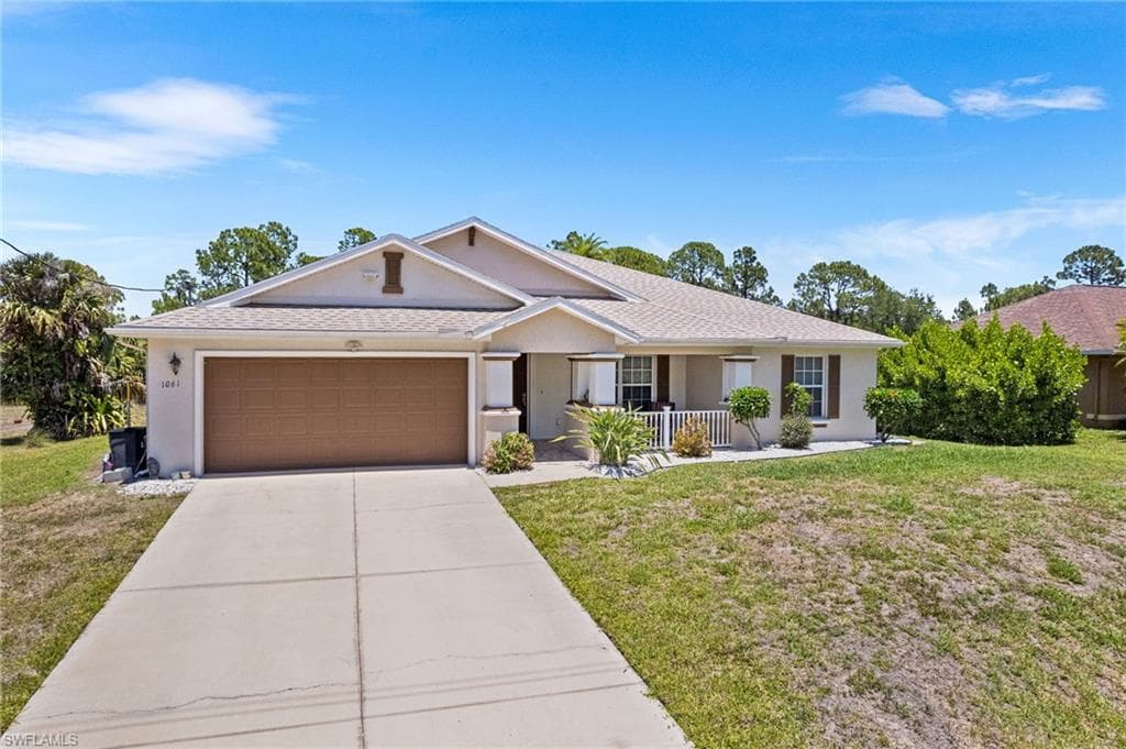 1061 Lilac ST E LEHIGH ACRES, FL 33974