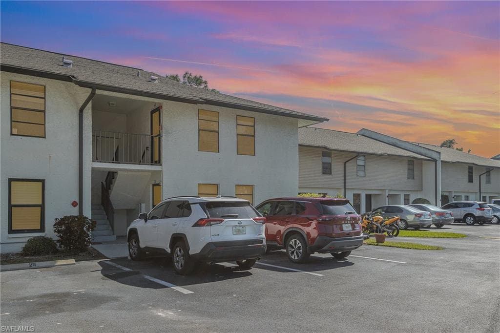 2135 Crystal DR 31 FORT MYERS, FL 33907