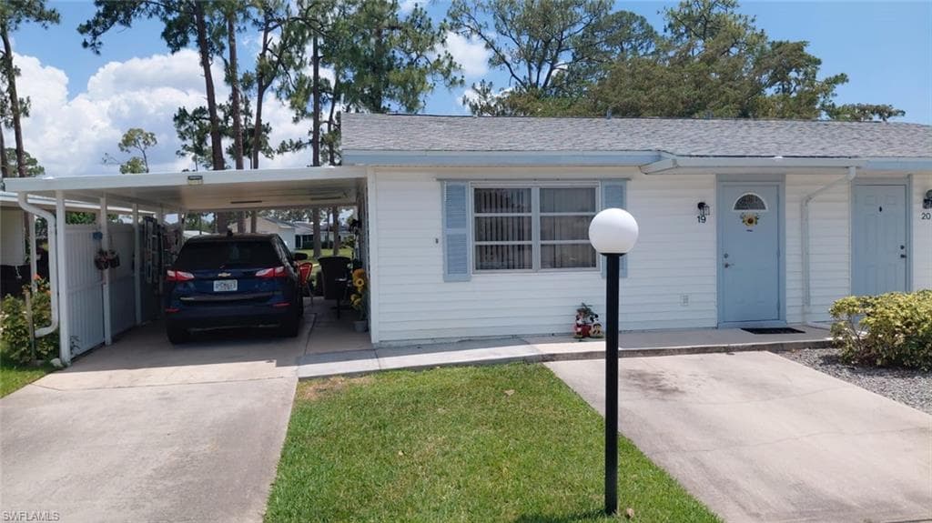 19 Pinewood BLVD LEHIGH ACRES, FL 33936