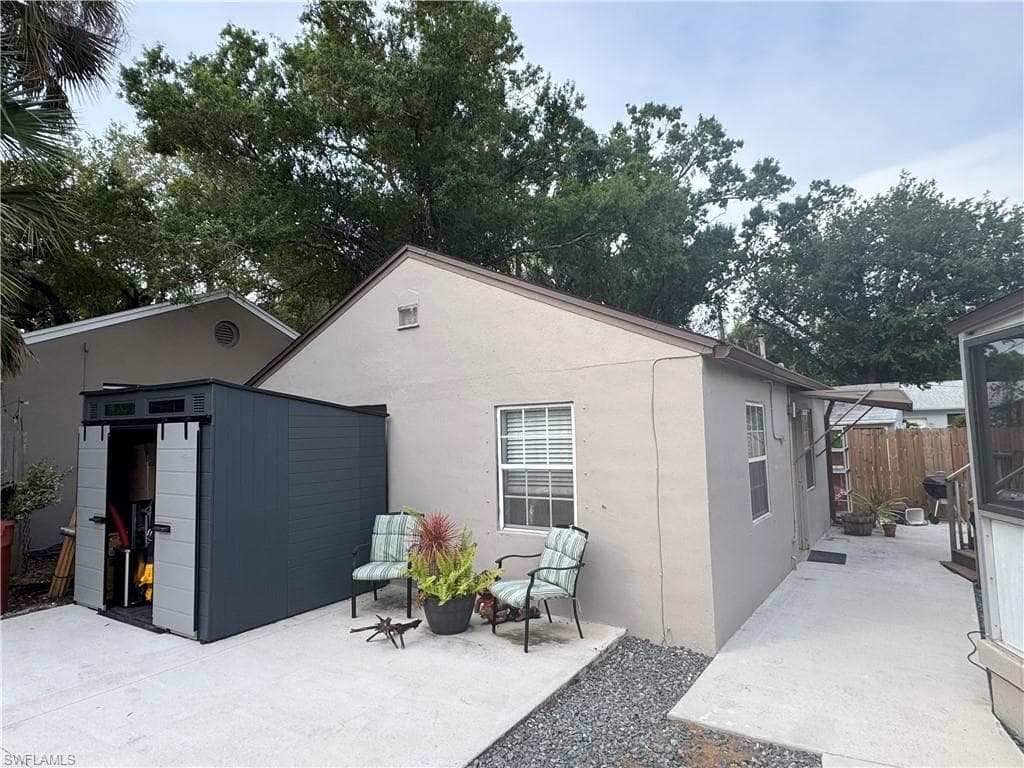 2060 Bayside Pkwy FORT MYERS, FL 33901