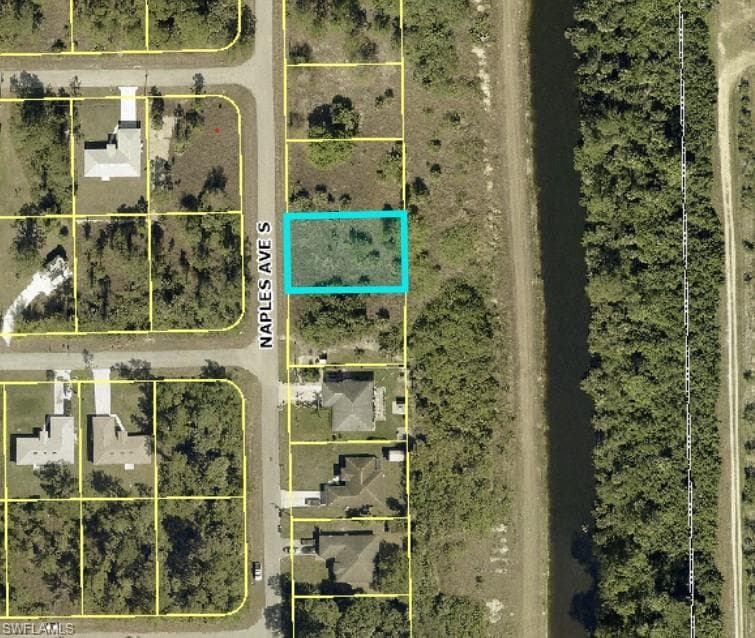 413 Naples AVE S LEHIGH ACRES, FL 33974