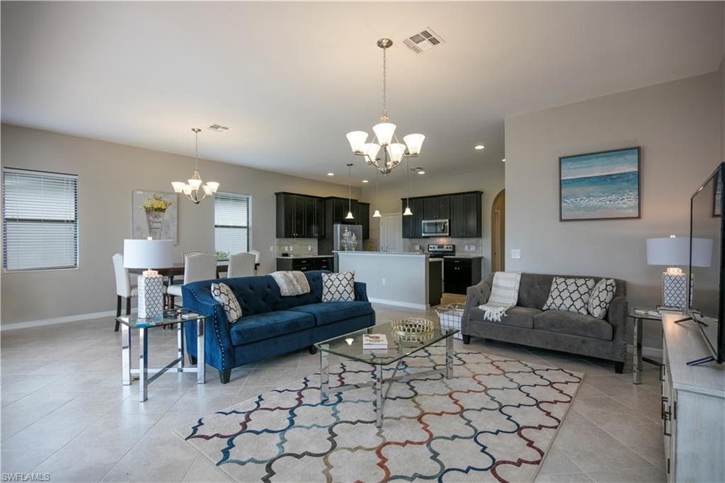 1466 Artesia DR W NAPLES, FL 34113