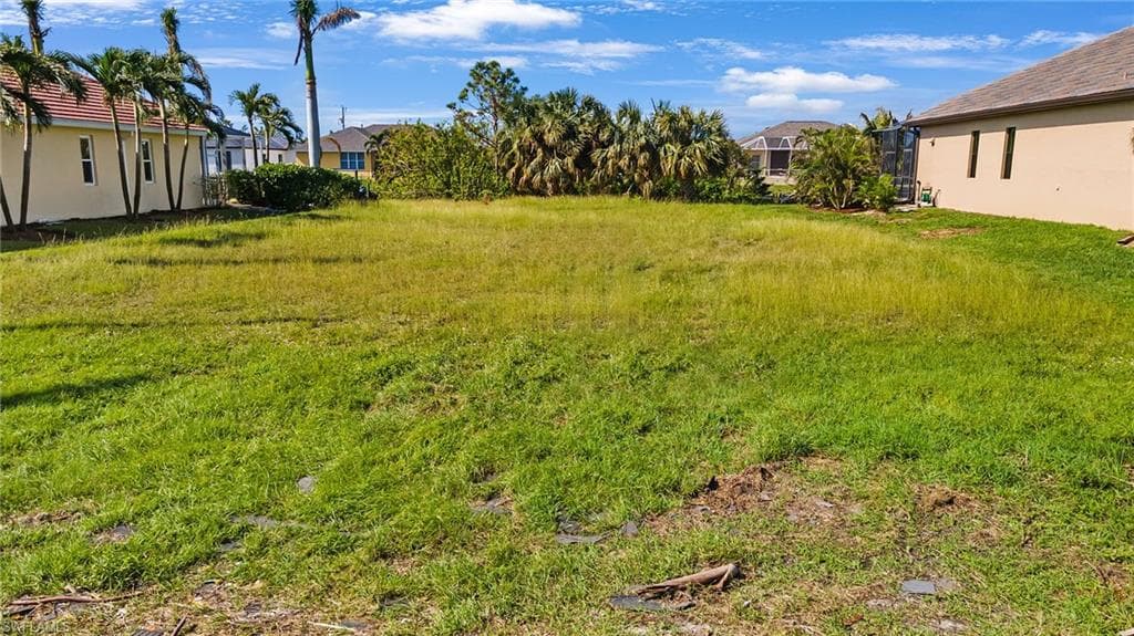 3412 SW 25th PL CAPE CORAL, FL 33914