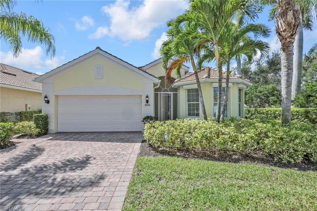 8460 Benelli CT NAPLES, FL 34114