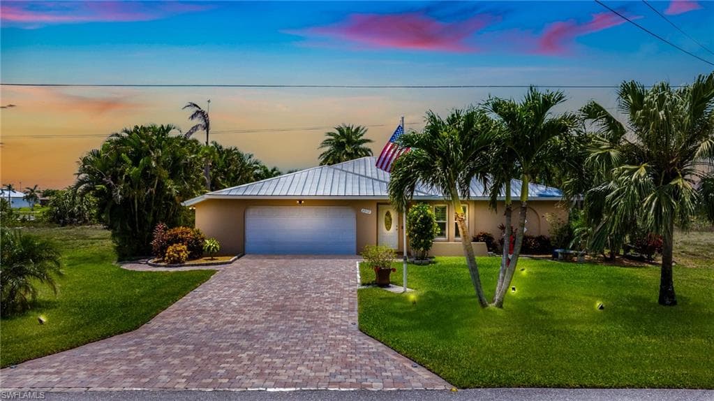 2912 SW 1st TER CAPE CORAL, FL 33991
