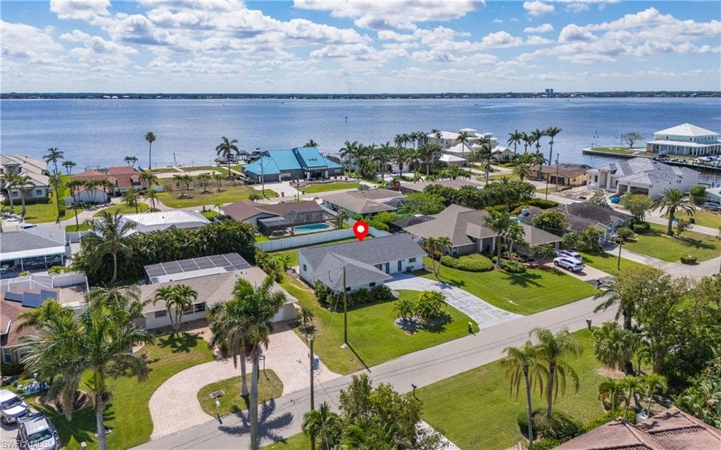 3513 SE 22nd AVE CAPE CORAL, FL 33904
