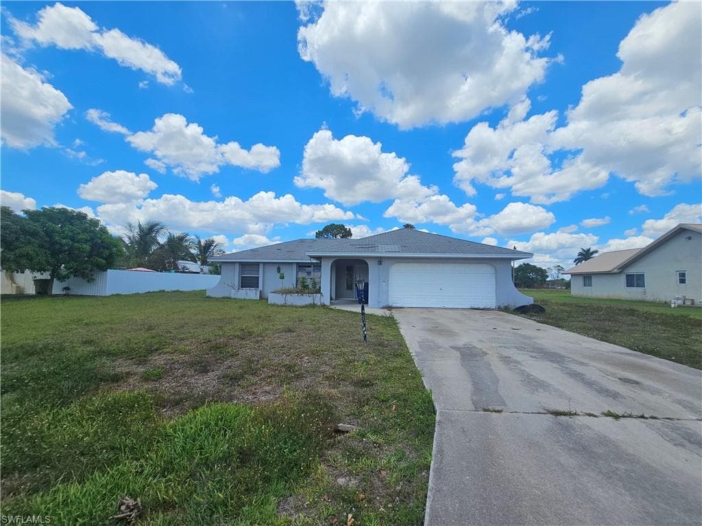 605 Lhommedieu ST LEHIGH ACRES, FL 33936