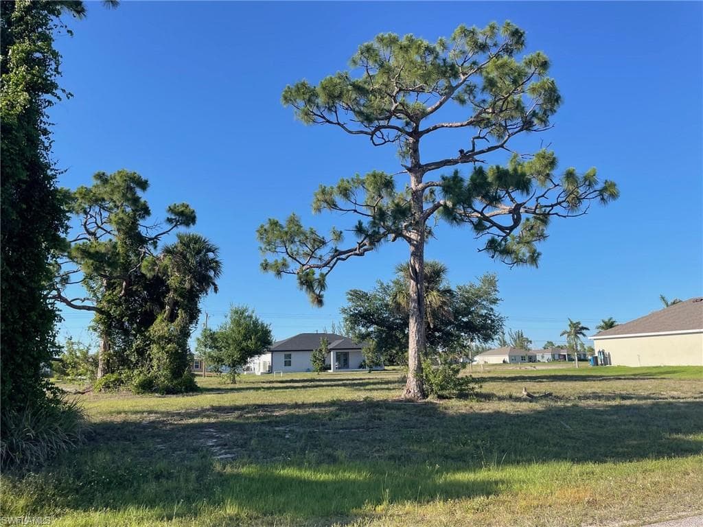 2909 NW 26th ST CAPE CORAL, FL 33993