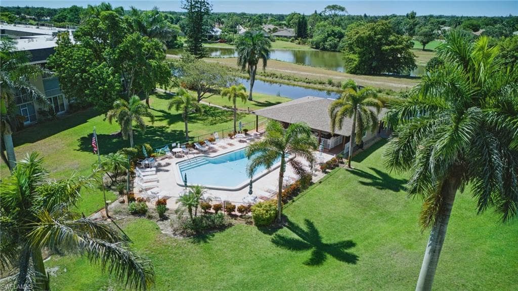 5435 Rattlesnake Hammock Rd RD E-202 NAPLES, FL 34113