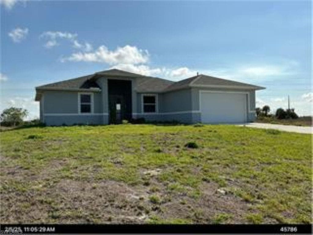 621 Olympia PL NE LABELLE, FL 33440