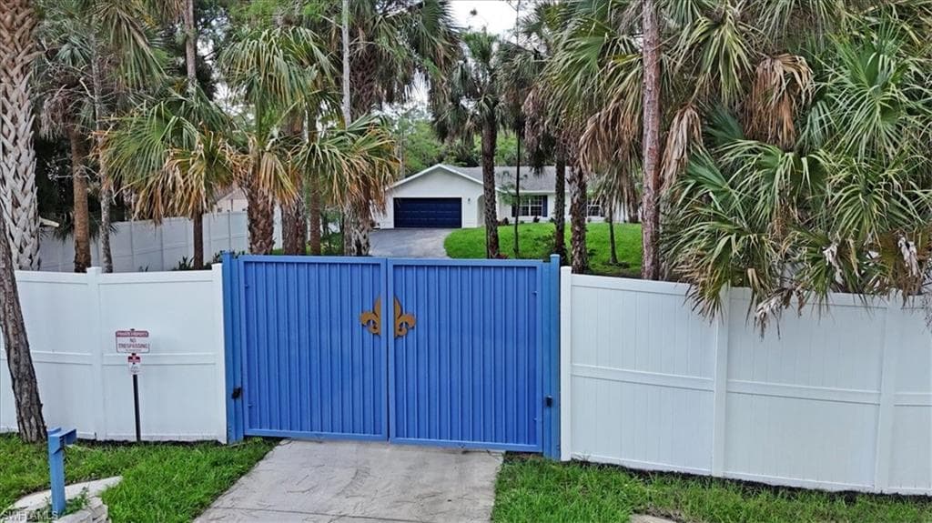 4230 11th AVE SW NAPLES, FL 34116