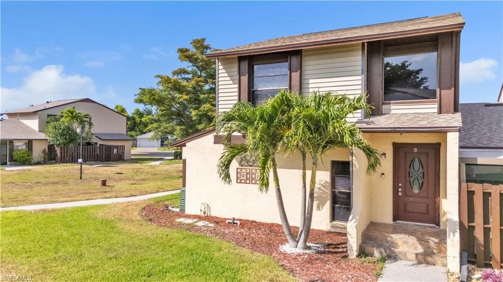 624 SE 12th CT 8 CAPE CORAL, FL 33990