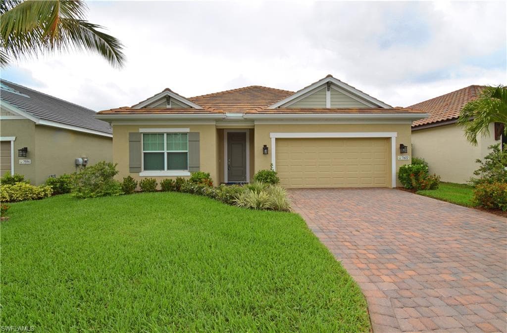 7602 Cypress Walk DR FORT MYERS, FL 33966