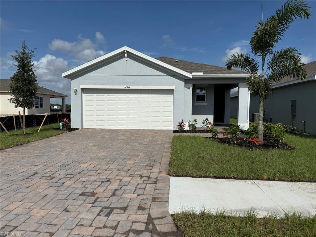 16511 FIRE CORAL LN NORTH FORT MYERS, FL 33903