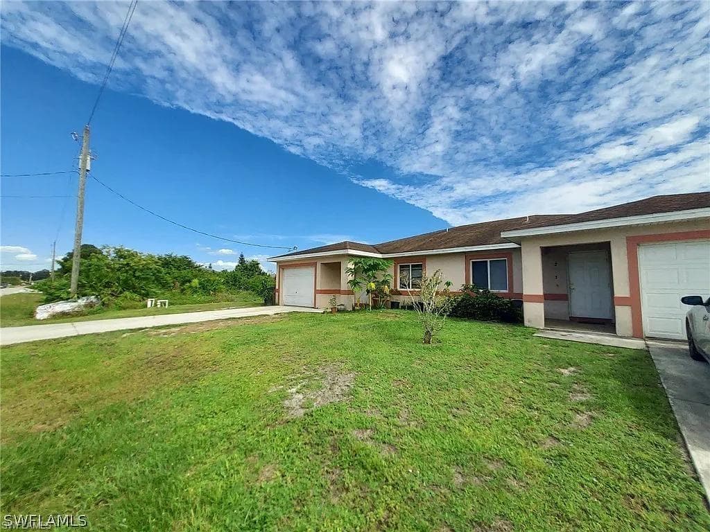 2443 Paul AVE S LEHIGH ACRES, FL 33973