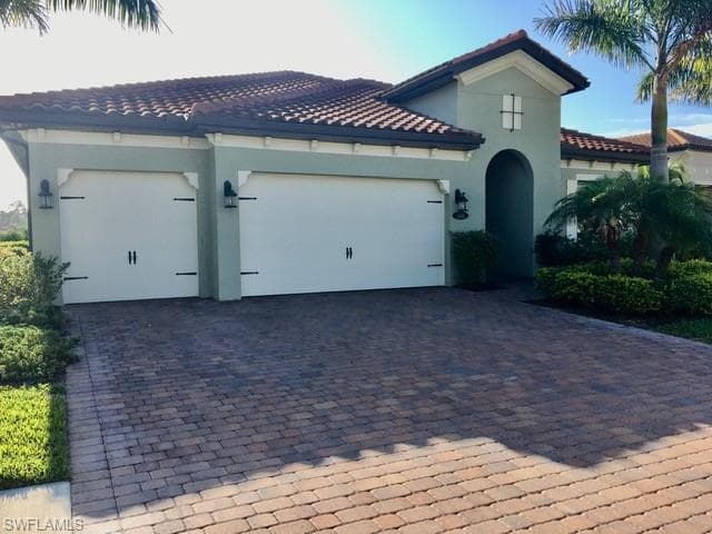 1414 MOCKINGBIRD DR NAPLES, FL 34120