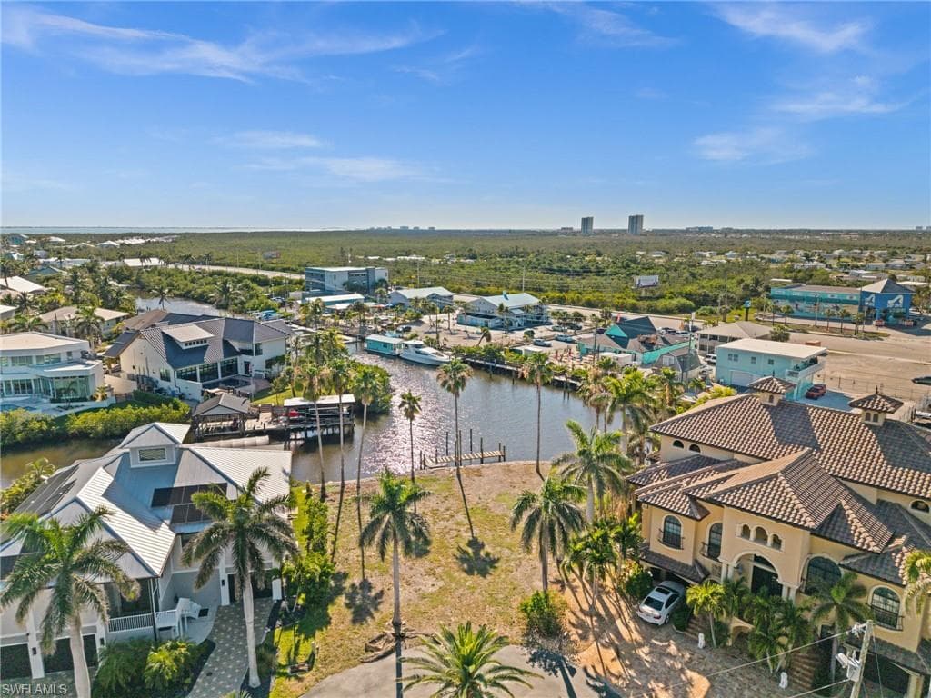 17890 Grey Heron CT FORT MYERS BEACH, FL 33931