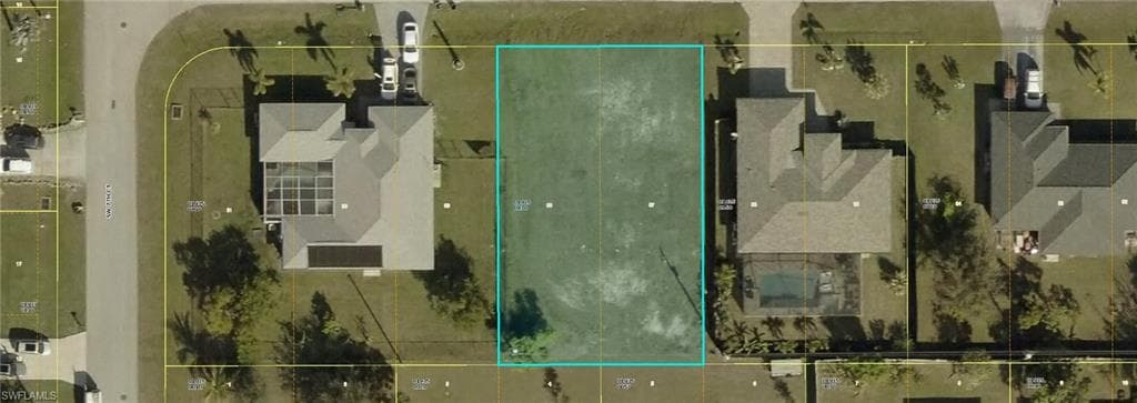 714 SW 4th ST CAPE CORAL, FL 33991