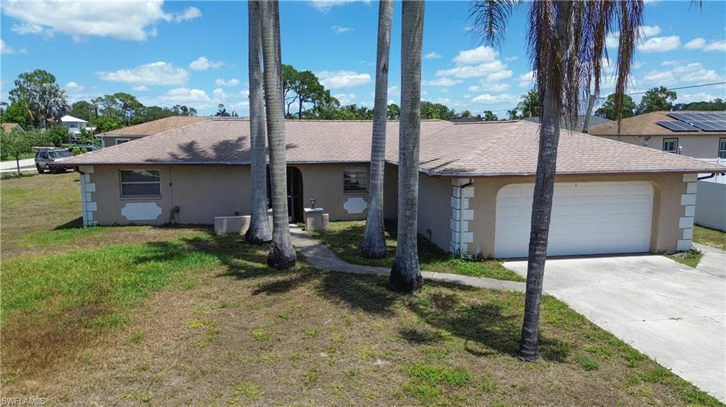 8109 Sanibel BLVD FORT MYERS, FL 33967