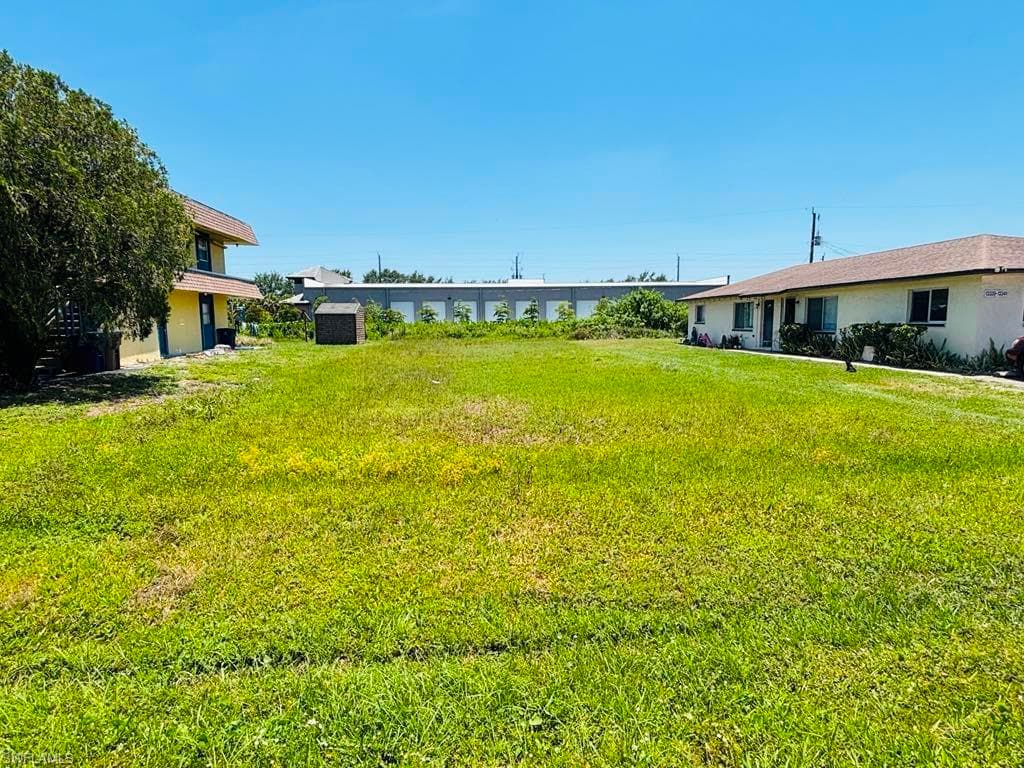 13347 1st ST FORT MYERS, FL 33905