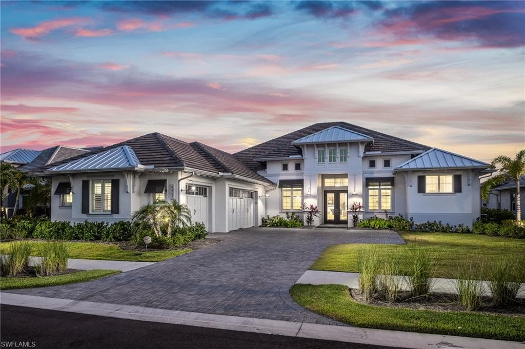 8907 Nevis WAY NAPLES, FL 34112