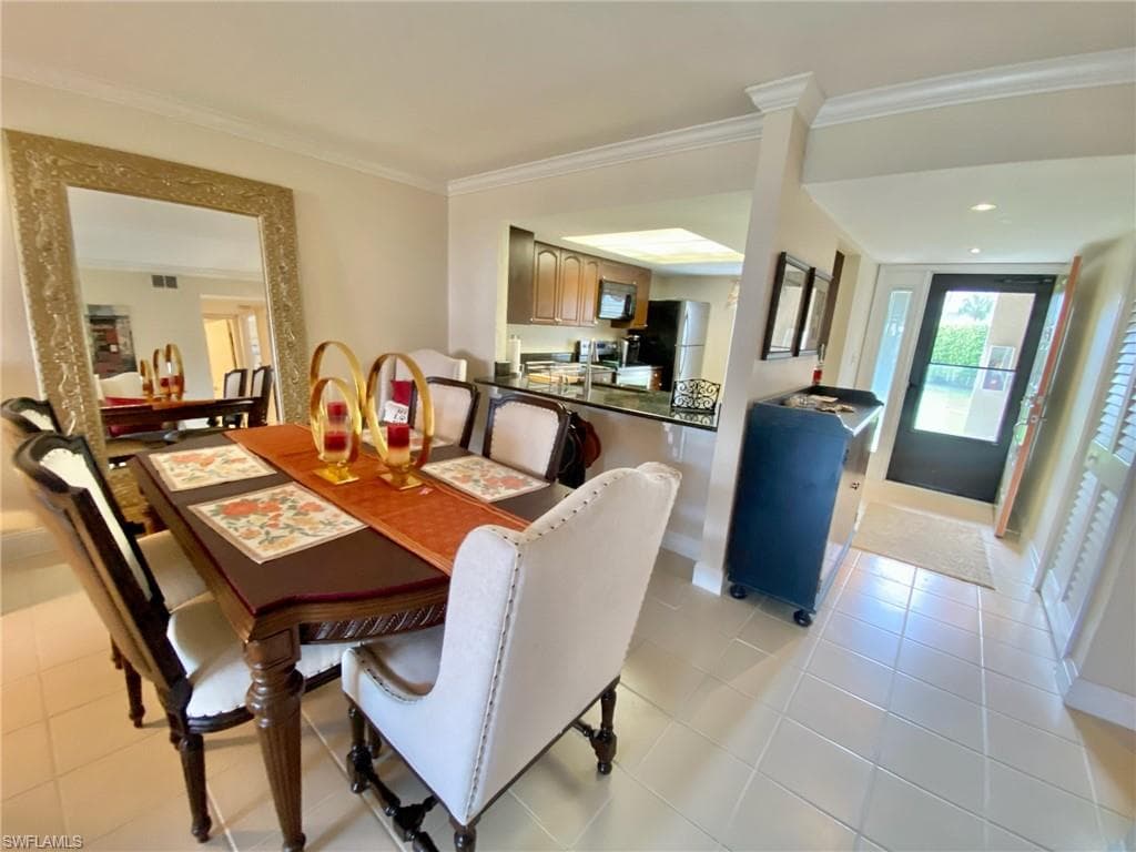 145 Cypress WAY E A NAPLES, FL 34110