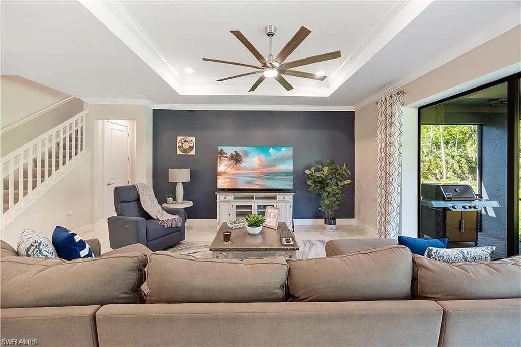 10367 Ventana LN NAPLES, FL 34120
