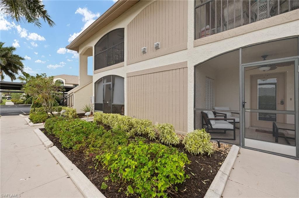 13268 Whitehaven LN 102 FORT MYERS, FL 33966