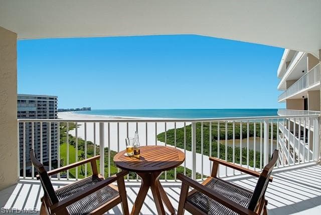 380 Seaview CT 1704 MARCO ISLAND, FL 34145