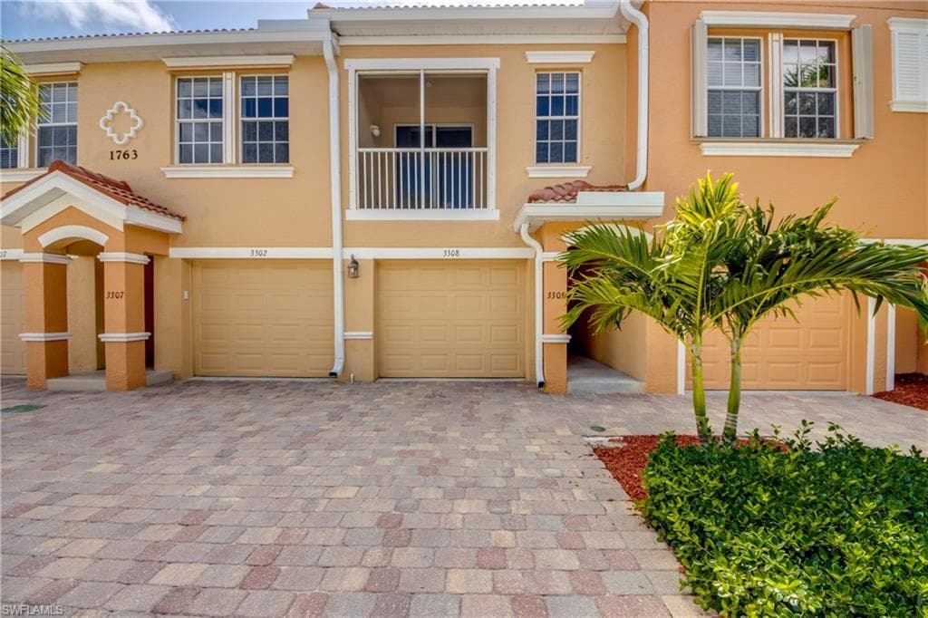 1763 Concordia Lake CIR 3308 CAPE CORAL, FL 33909