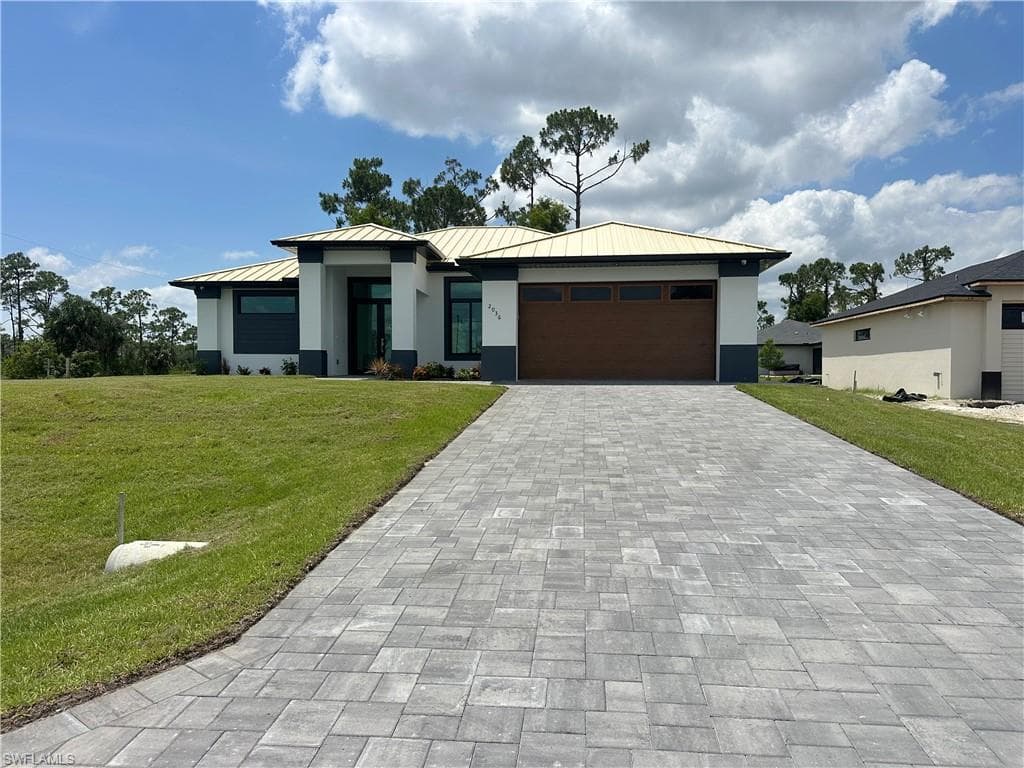 2036 NE 34th ST CAPE CORAL, FL 33909