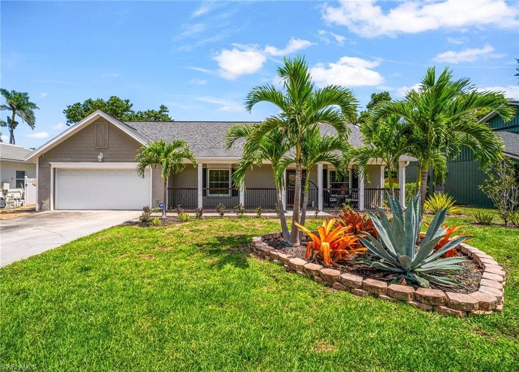 1263 Caloosa DR FORT MYERS, FL 33901