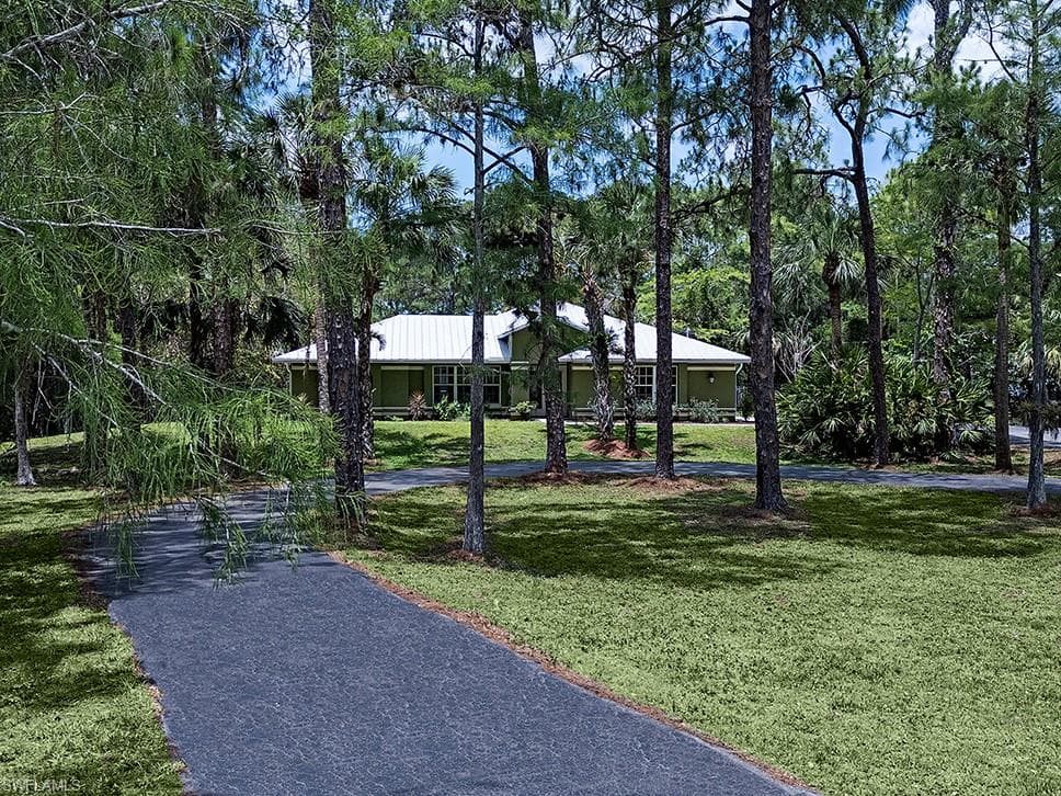 241 25th ST NW NAPLES, FL 34120