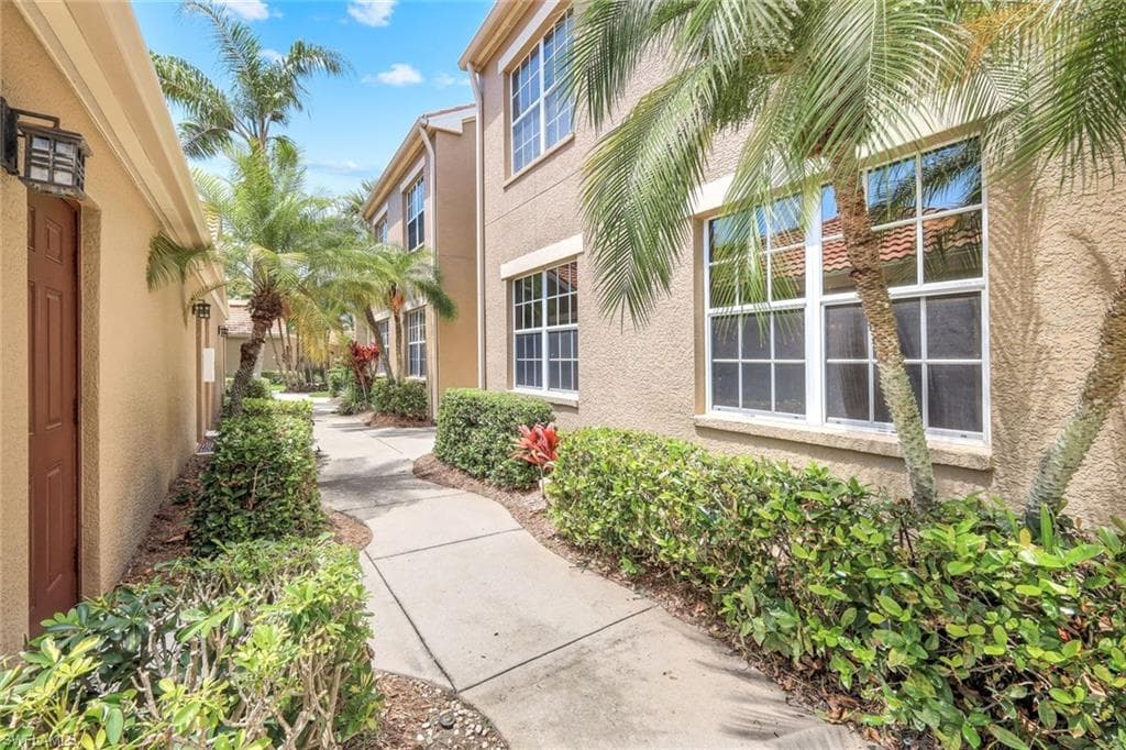 20101 Seagrove ST 702 ESTERO, FL 33928